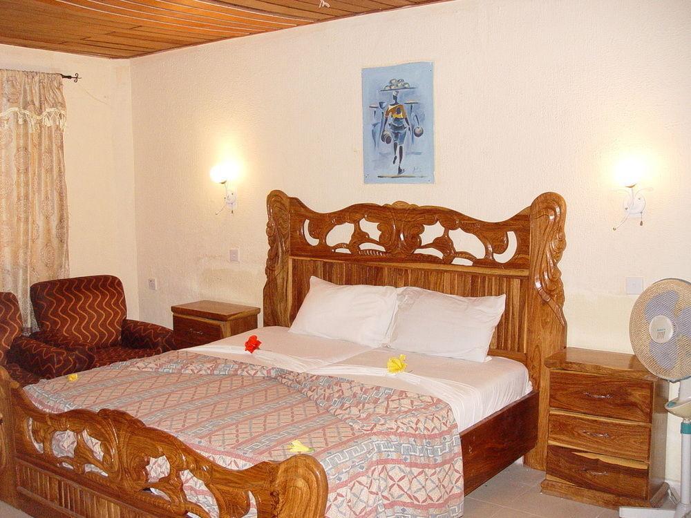 Badala Park Hotel Коту Экстерьер фото