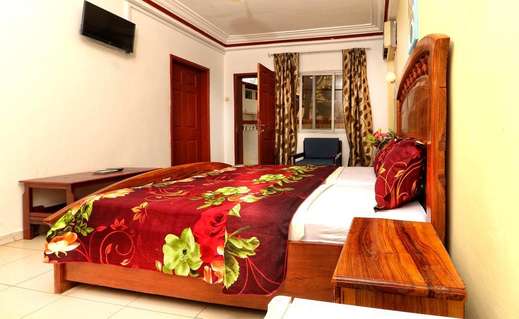 Badala Park Hotel Коту Номер фото